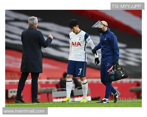 11月15日广大的精彩对决与江苏球队的激烈碰撞引发球迷热议 11月15日广大的精彩对决与江苏球队的激烈碰撞引发球迷热议