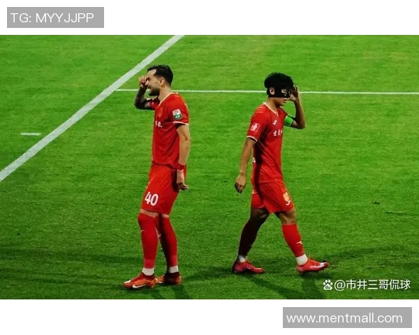 国足逆袭韩国以一球小胜展现顽强斗志与团结精神 国足逆袭韩国以一球小胜展现顽强斗志与团结精神